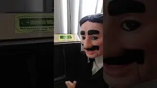 📺 Groucho Showing Off the 