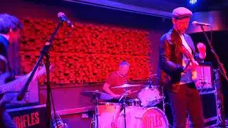 The Rifles - She's Got Standards (live)