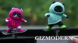 Car-mounted Cartoon Skateboarding Bear Sliding Ornament