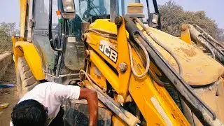 JCB 3dx  backhoeloader king Pin repairing then complete fitting work / by Bombay Jcb Garage