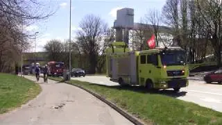 Kortesje mot sykehuset