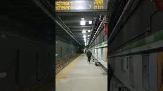 MBTA green line wait for Lechmere From Symphony to Government Center