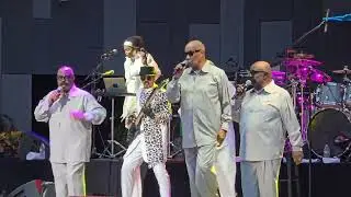 The Whispers In The Raw The Dell Music Center 2024