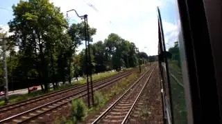 13 wagon&oacute;w TLK Czartoryski&Bachus ostro tnie po łukach za stacją Gdynia Orłowo