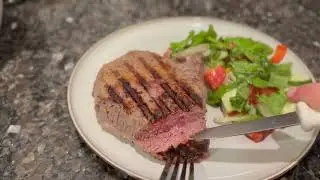 Обзор сэндвичницы-гриль для панини CATTLEMAN: идеально готовит вафли и отличные сэндвичи на гриле.