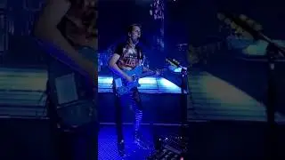MUSE -04- Break It to Me - Concert Simulation Theory 2019 - VERTICALE CLIPS