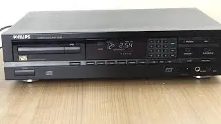 Philips CD 824 Compact Disk Player