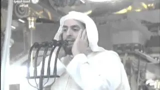 المؤذن (أشرف بن محمد عفيفي) يرفع الأذان من المسجد النبوي الشريف