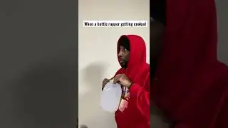 When a battle rapper getting cooked #battlerap #battlerapper #urltv #sm11 #eazydablockcaptain