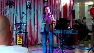 Hookstick - Vanessa Vermeij singing 