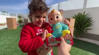 Amira and mom -mysterious challenge in the house