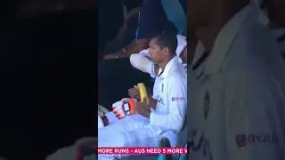 sweet gesture by Navdeep Saini for Jadeja &hearts; Jadeja thumb injured   #INDvsAUS test match