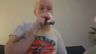 Cokacola charry liks 1000 dena video vill få 100 pruminater följ alla på min kanal