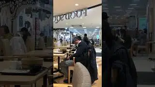 Wake up🤪🤣!The Japanese sleep on the chair at the restaurant, daily stress leaves its mark on them!