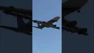 landing gear failure 🫣#viral #blackmetal #metal #automobile #airplane #aviation #shorts #trending