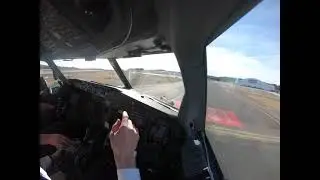 Landing 737-800 in Stockholm Skavsta