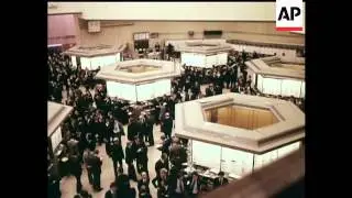 STOCK EXCHANGE ROYAL VISIT - COLOUR