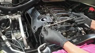 BMW X5 (E70) 3.0D air filter change