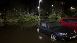 Residents place sandbags as Aberdeen City Council urges people to leave Peterculter homes