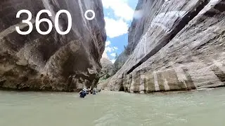 Hiking the narrows of Zion VR 360 video