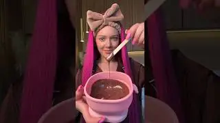 Who can guess the next color?) #skincare #spaday #selfcare #girl