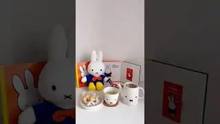 Would you like some tea and cookies? www.bunnyscafe.com