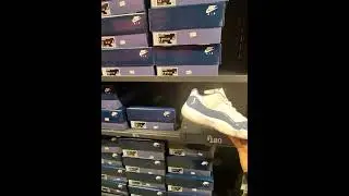 Whats Sitting in Australia 🤔? Ep 3 #whatssitting #Sneakersonshelves #Jordan6 #jordan11 #jordan1mid