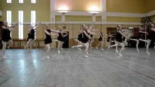 DSC 4230 2021 Студия II Классика центр девушки_2