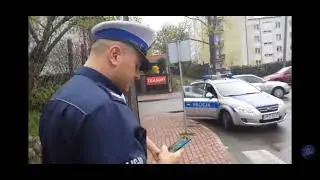 CHWDP PIotr Bietka wyjasinia policjanta