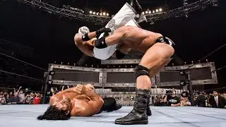 Батиста побеждает Великого Кали и Рея Мистерио: WWE Unforgiven 2007