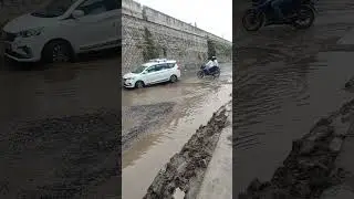 Hajipur  chapra four lane road ka haalat bahut khatarnaak akshar accident hoti rahti hai