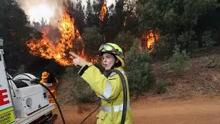 Massive blaze is 'waking up' in Canberra as heatwave conditions hit the capital