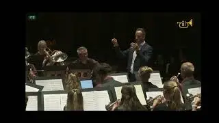 Soaring The Heights - Christopher Bond