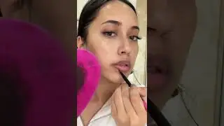 Contour & fake freckles with fake tan #beautyhacks #makeuphacks