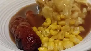 ASMR EATING SAUASGE AND MASH WITH GRAVY AND SWEETCORN ... MUCH NEEDED 😋🤗😴