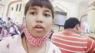 Hum log Station pahunche Or train abhi tak nahi aai .  Mishika chirag vlog