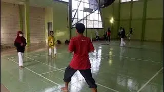 Rotating body in yopchagi or sidekick for taekwondo poomsae
