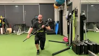 Half Kneeling Stability Chop