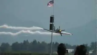 Hawker Sea Fury WW2 Warbird wake turbulence wing tip smoke vortices