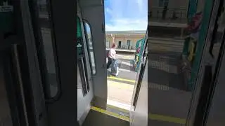 Class 800 GWR Door Sound #traindoor #train #gwr #railway #hitachi #class800  @WesternSpot23