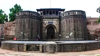 Shaniwar Wada&nbsp;is a historical&nbsp;fortification&nbsp;in the city of&nbsp;Pune,&nbsp;India. Built in 1732,