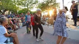 HEARTACHE TONIGHT - KIM BETTS & THE GAMBLE CREEK BAND