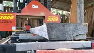 Повторная распиловка сколотого ясеня на лесопилке Timberking 2000