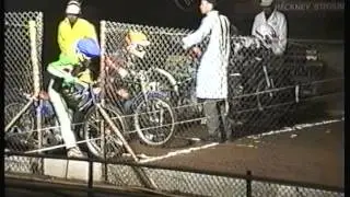 HACKNEY HL1 KESTRELS V IPSWICH WITCHES NL 1990 PART 1