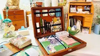 Inside The Writers Box by Galen Leather 
