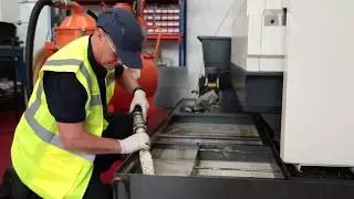 Industrial Machine Cleaning & CNC Machine Cleaning - Pennine Lubricants PROCARE Fluid Management
