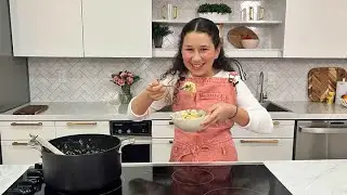 This ONE POT SHORTCUT Fettuccine Alfredo might break the internet