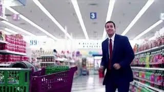 Adam Sandler dancing on a supermarket (scene) - Punch-Drunk Love