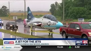 &lsquo;A jet for the Jets&rsquo;: Navy jet placed on James Clemens campus