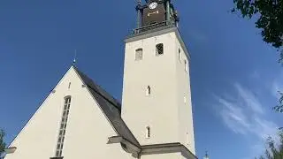 Klockringning till begravning i Sankt Olofs kyrka i Skellefteå 